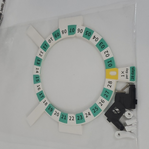 Zoksi New Bluetooth Smart Automatic Pill Dispenser, Electronic - Picture 10 of 16